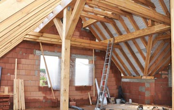 Corarnstilbeg attic trusses